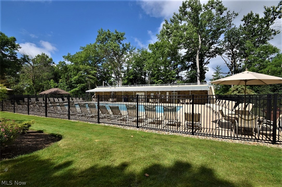 2112 Acacia Park Drive 211
