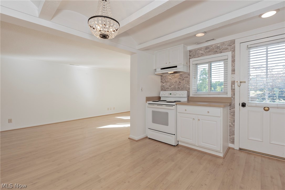 17543 Fairlawn Drive