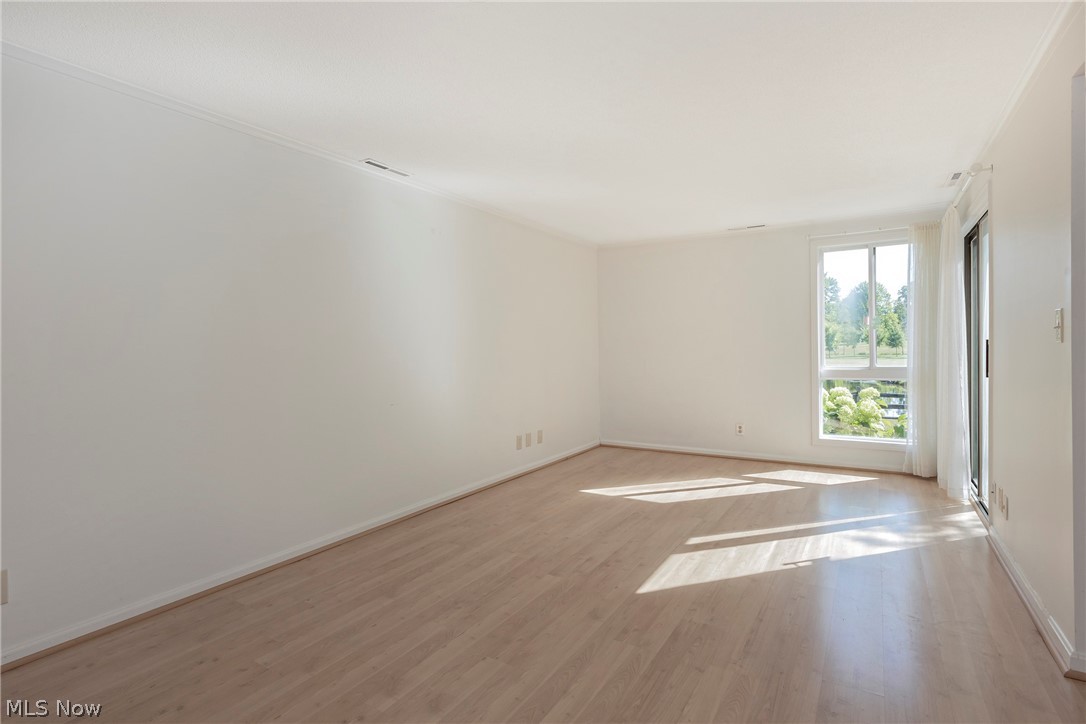 17543 Fairlawn Drive