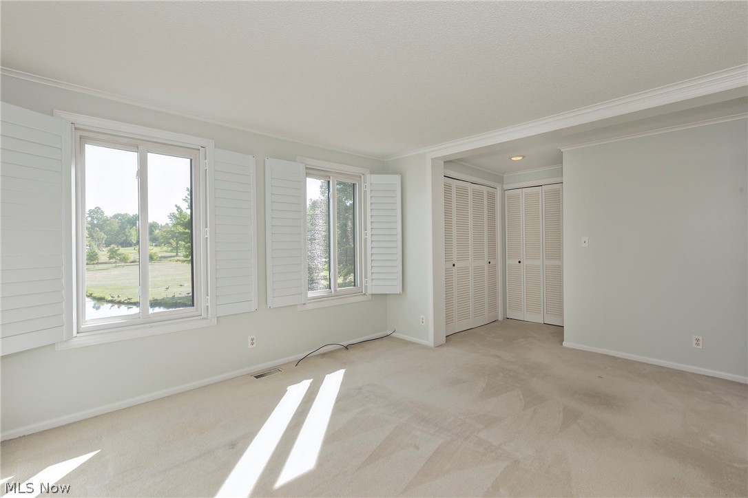 17543 Fairlawn Drive