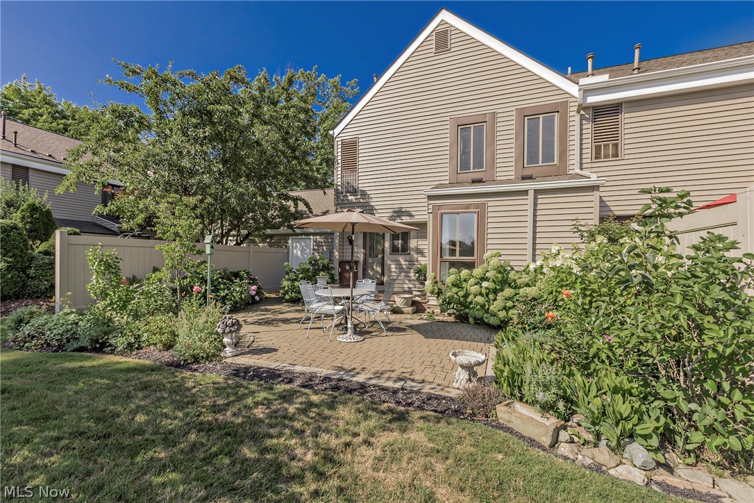 17543 Fairlawn Drive