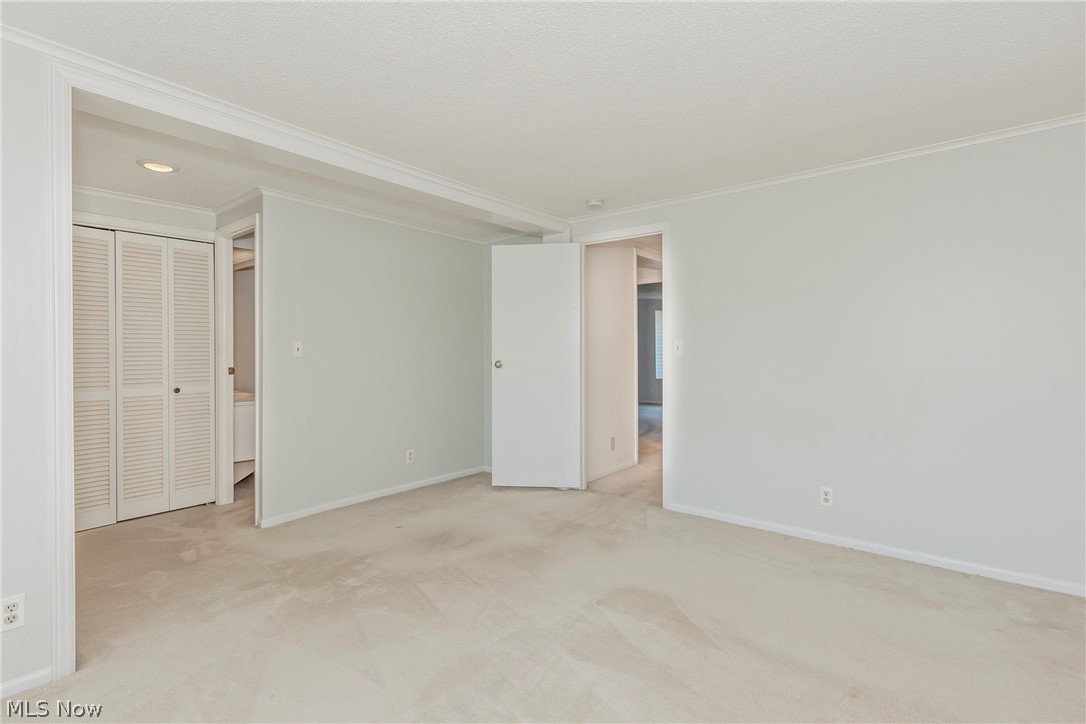 17543 Fairlawn Drive