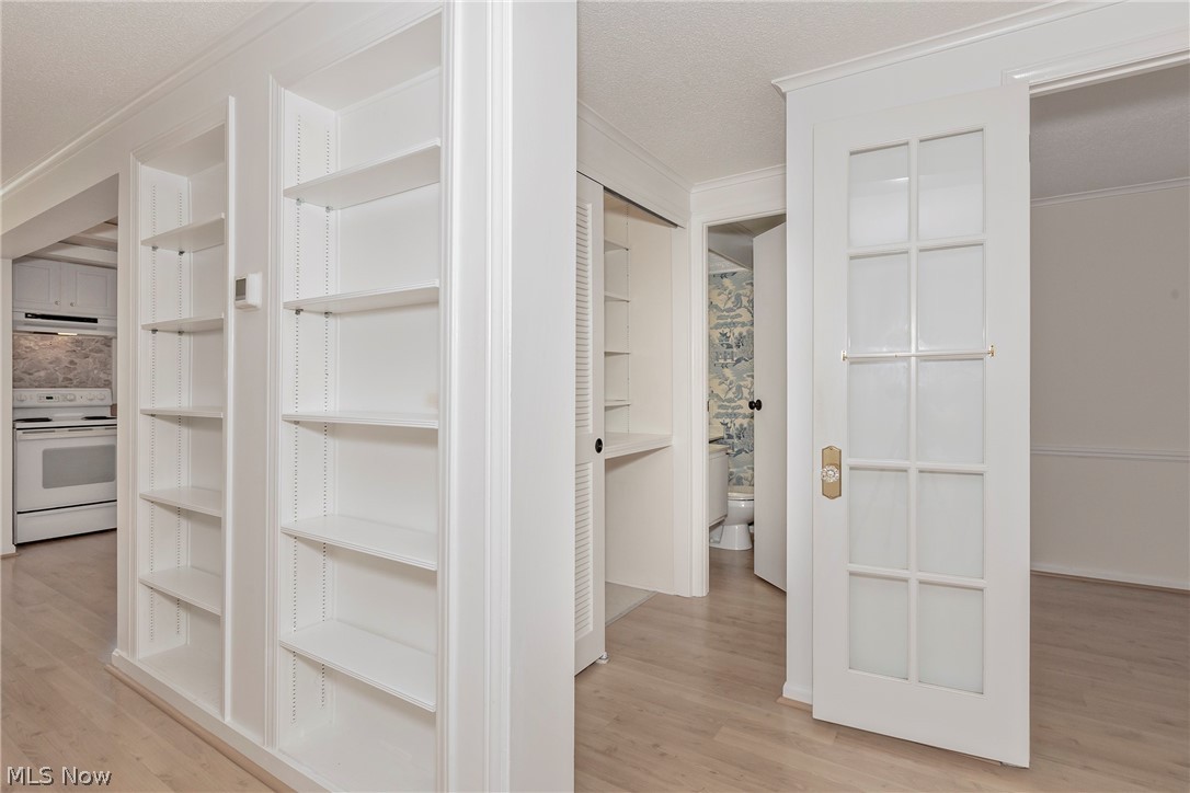 17543 Fairlawn Drive