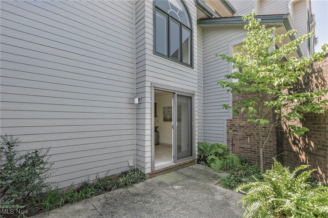 109 Fox Hollow Court 109