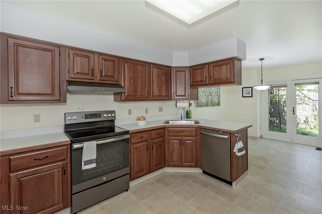 109 Fox Hollow Court 109