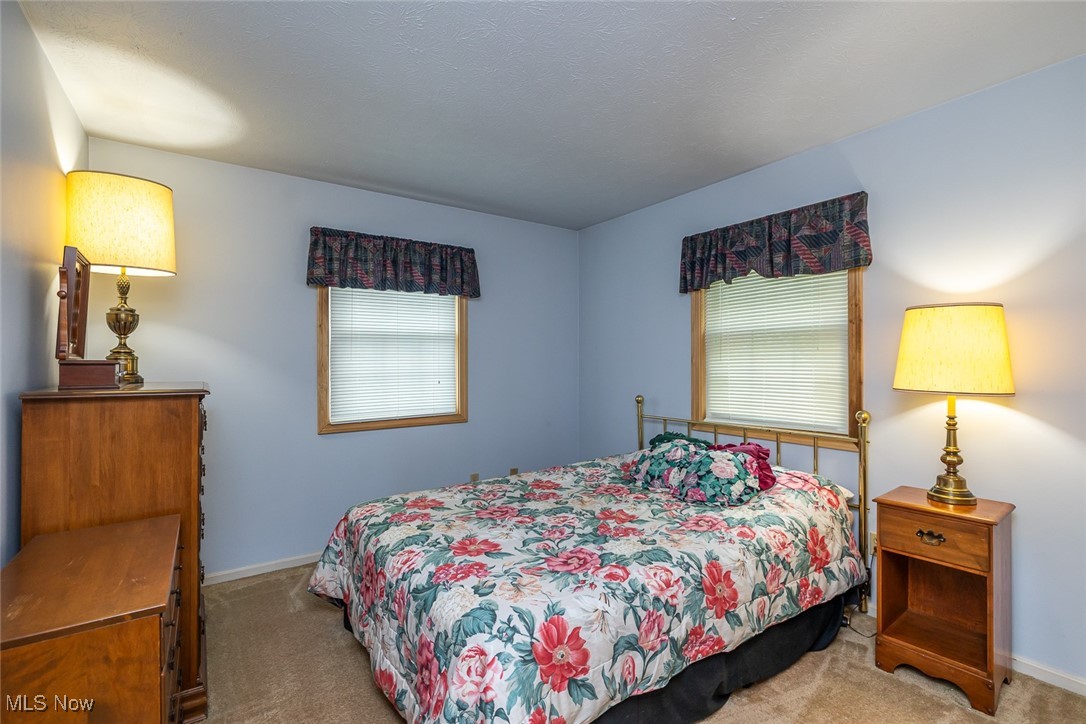 10549 Leawood Oval