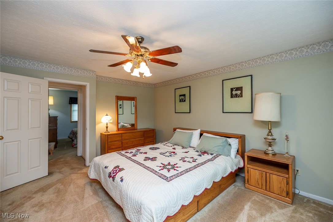 10549 Leawood Oval