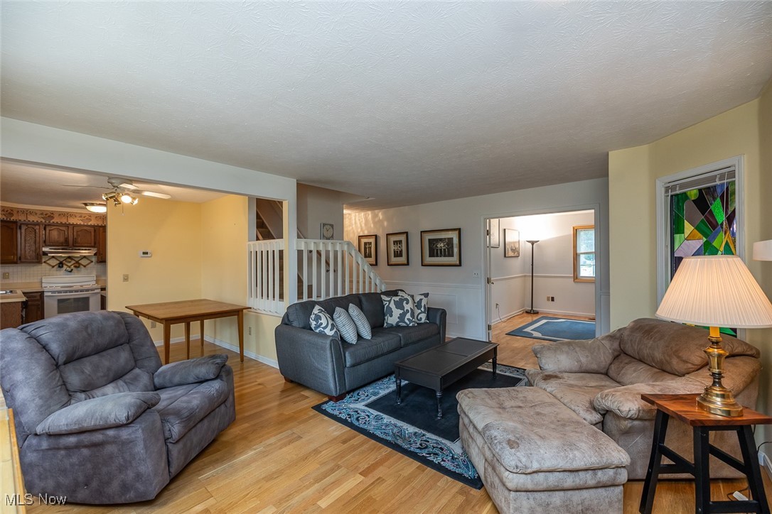 10549 Leawood Oval