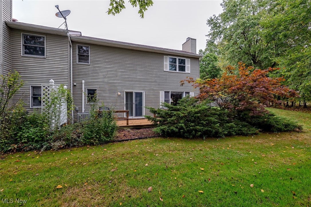 10549 Leawood Oval