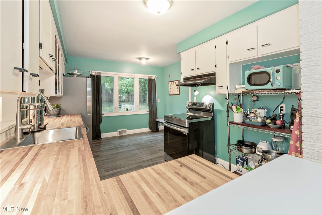 3568 Atherstone Road