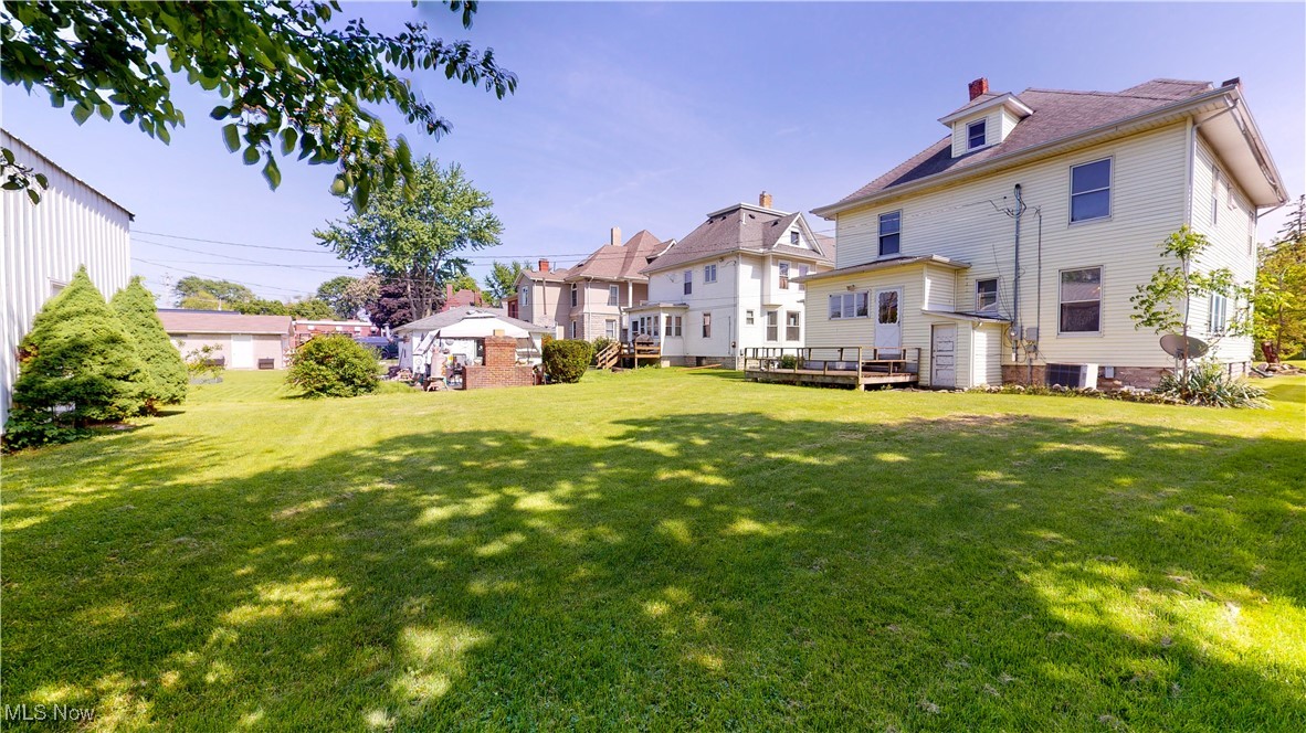 525 E 2nd Street