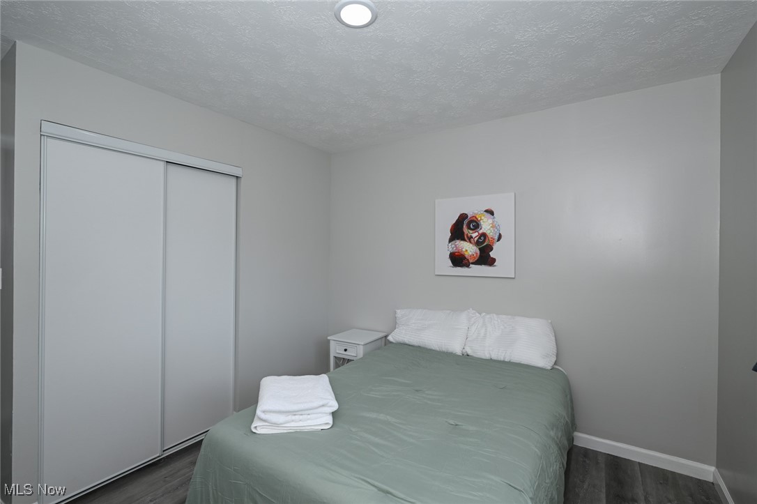 5962 Kimberly Drive