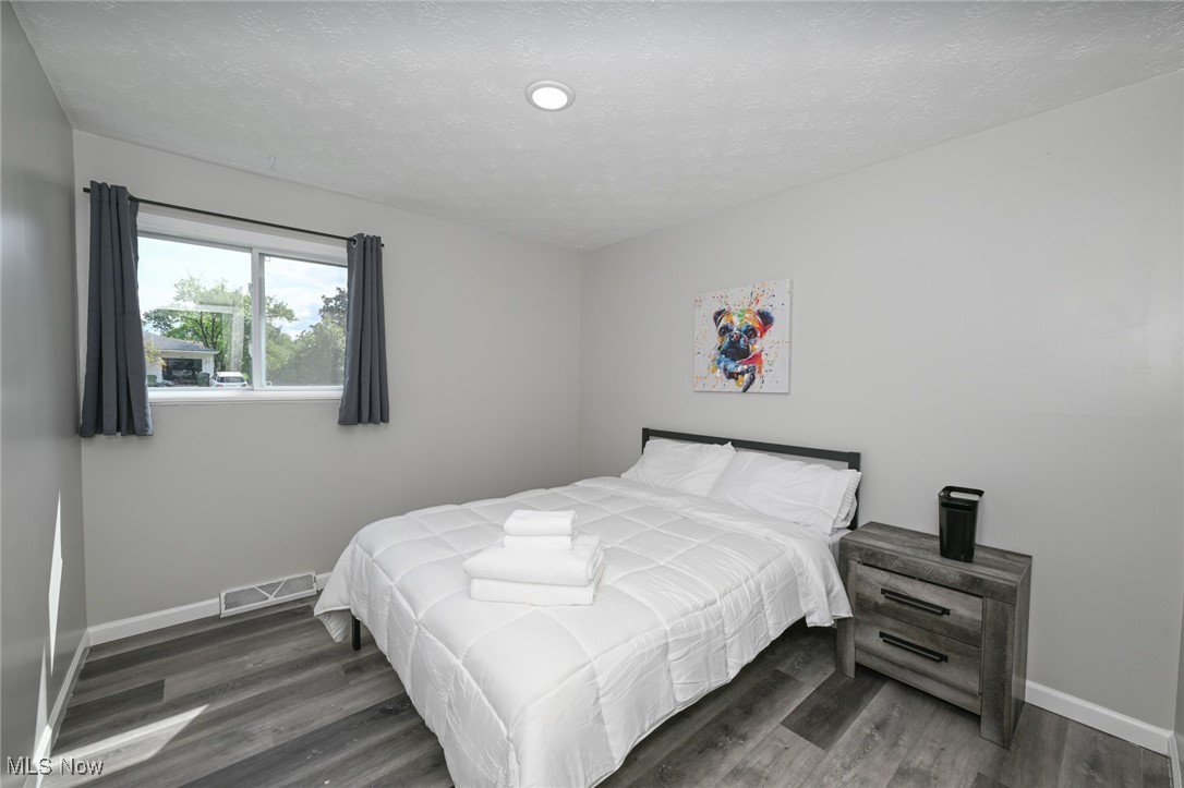 5962 Kimberly Drive