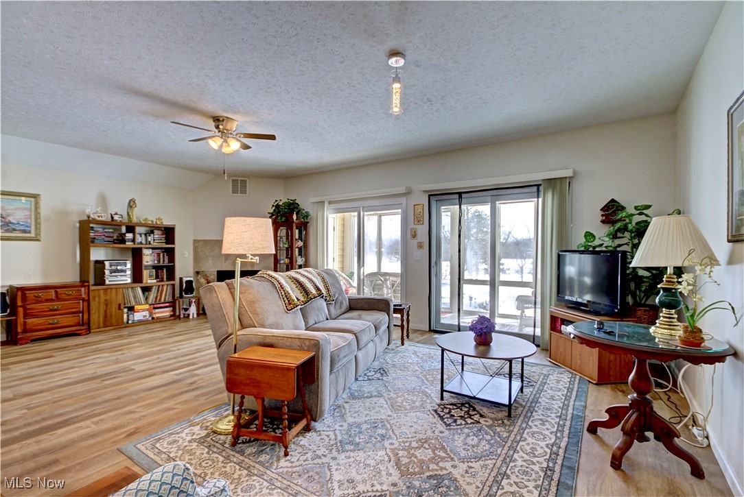 5547 Beavercrest Drive 111