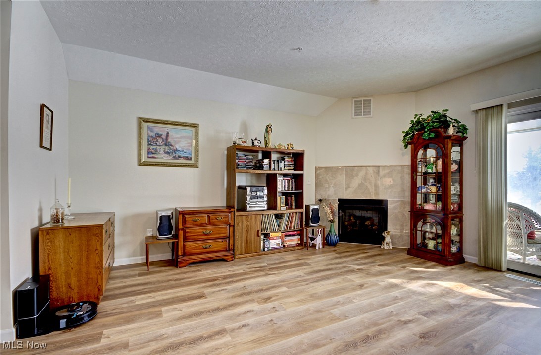 5547 Beavercrest Drive 111