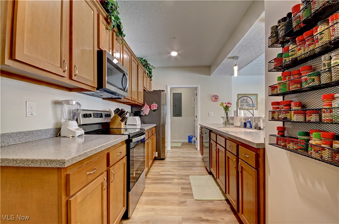 5547 Beavercrest Drive 111