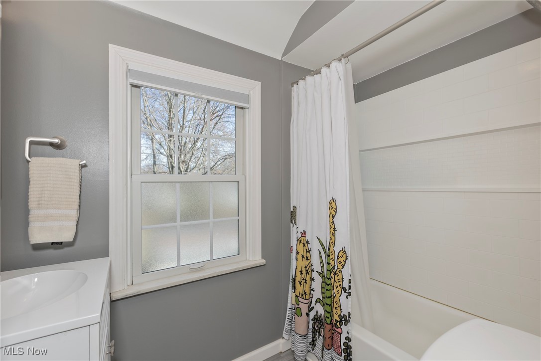 5263 Edenhurst Road