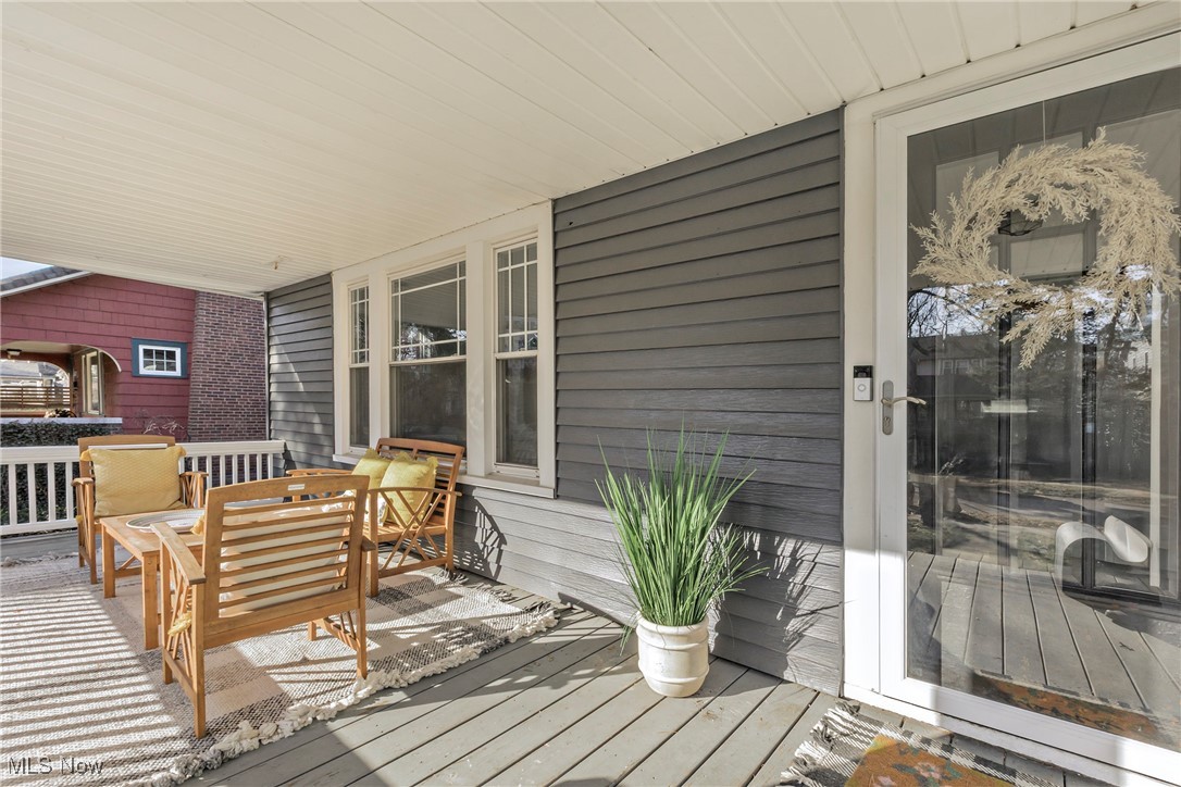 2588 Queenston Road