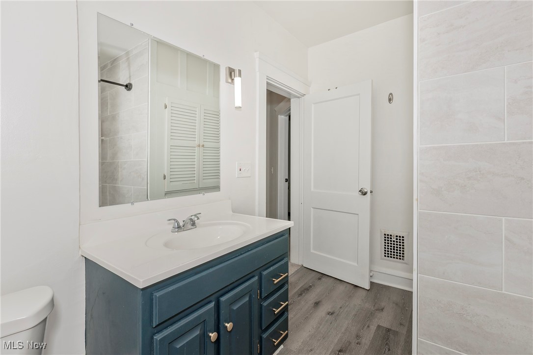 2588 Queenston Road