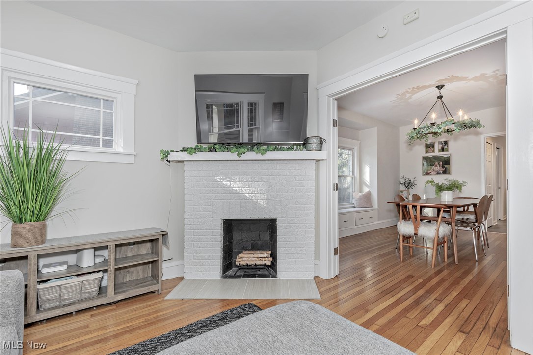 2588 Queenston Road