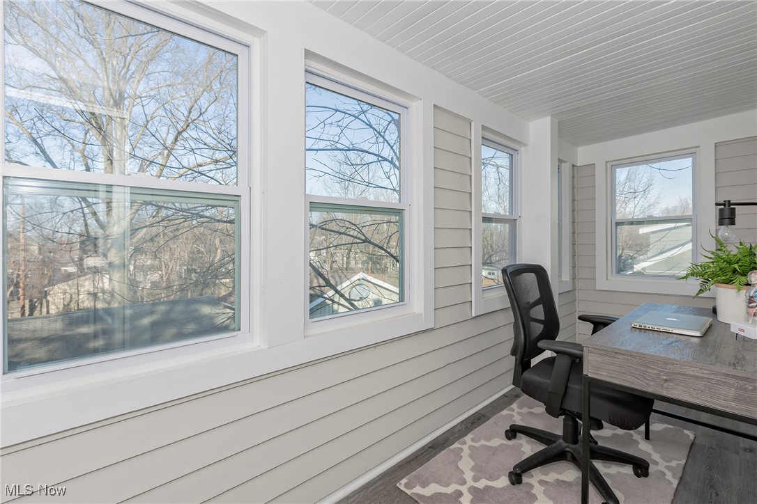 2588 Queenston Road