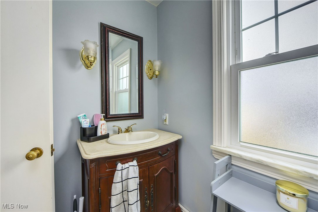 107 E 216th Street