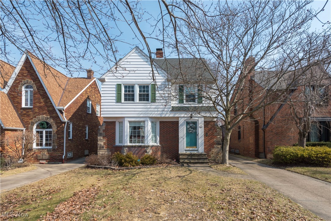 107 E 216th Street