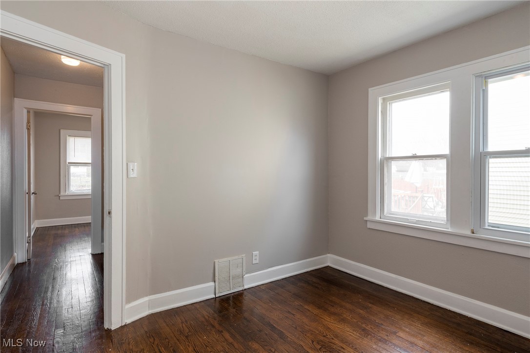 3854 W 132nd Street