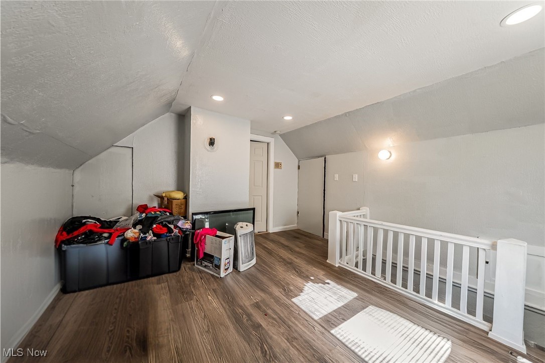 5100 Greenhurst Drive