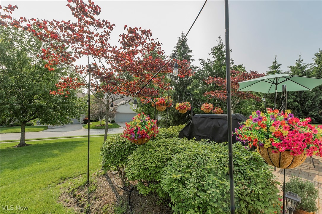 8729 Crestview Drive