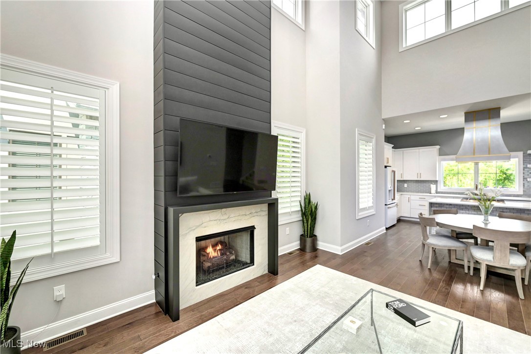 2511 Edgewood