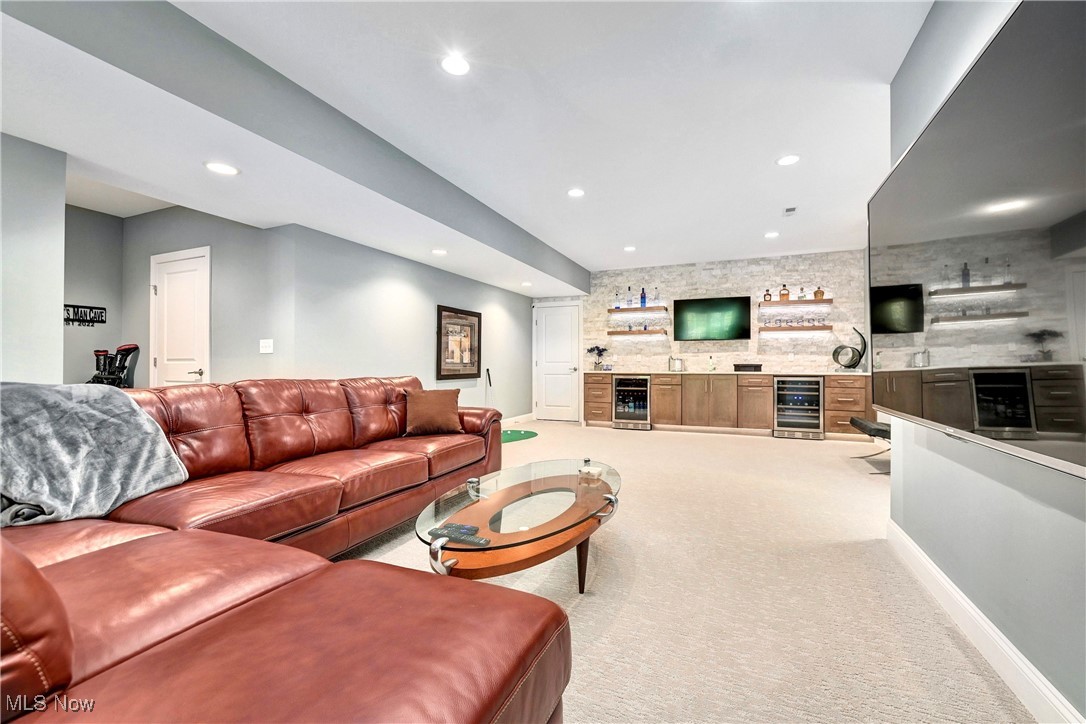 2511 Edgewood