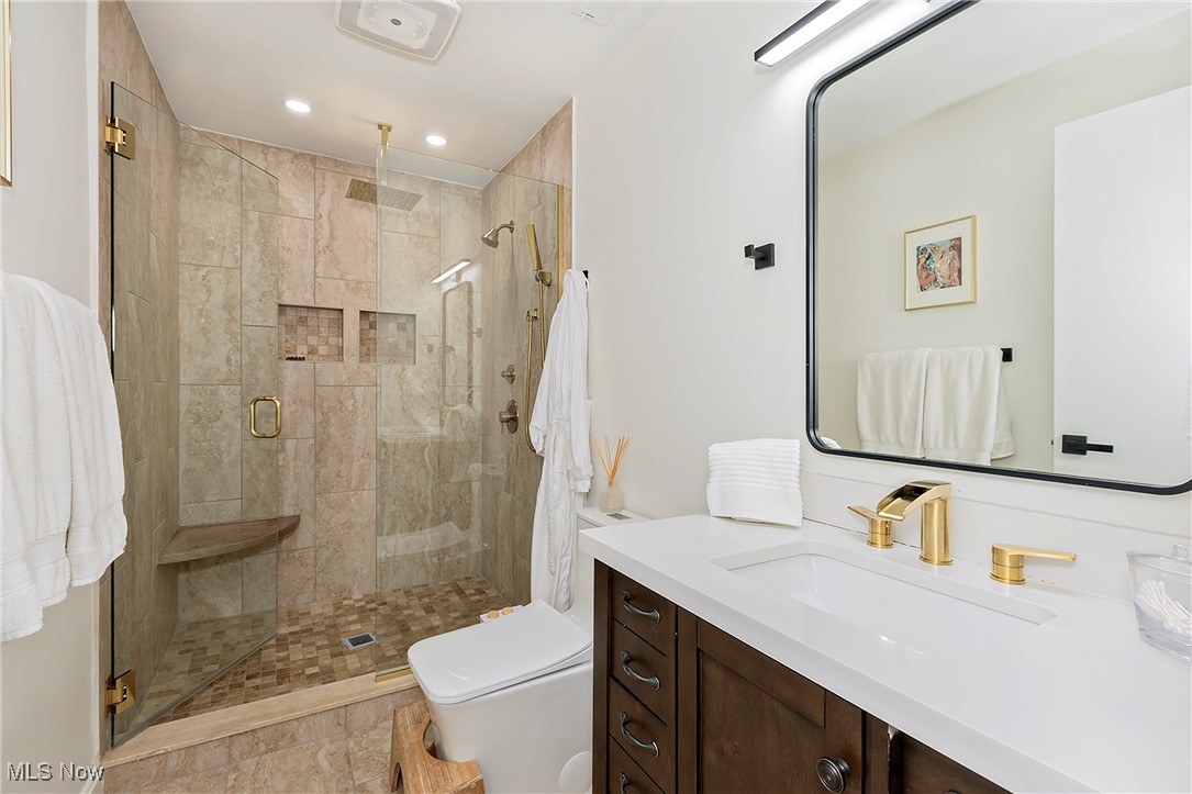 17032 Scottsdale Boulevard