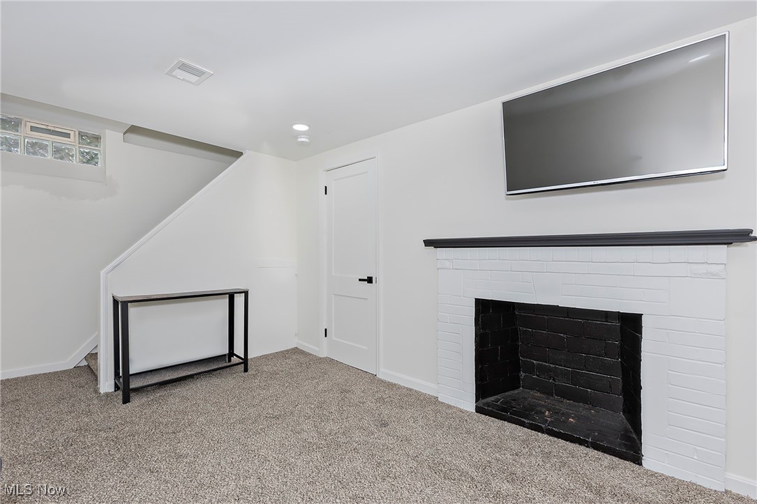 17032 Scottsdale Boulevard