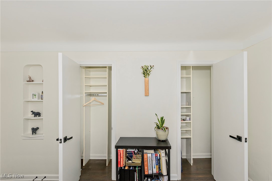 17032 Scottsdale Boulevard