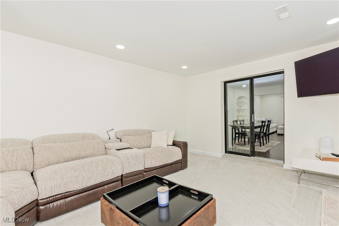 17032 Scottsdale Boulevard
