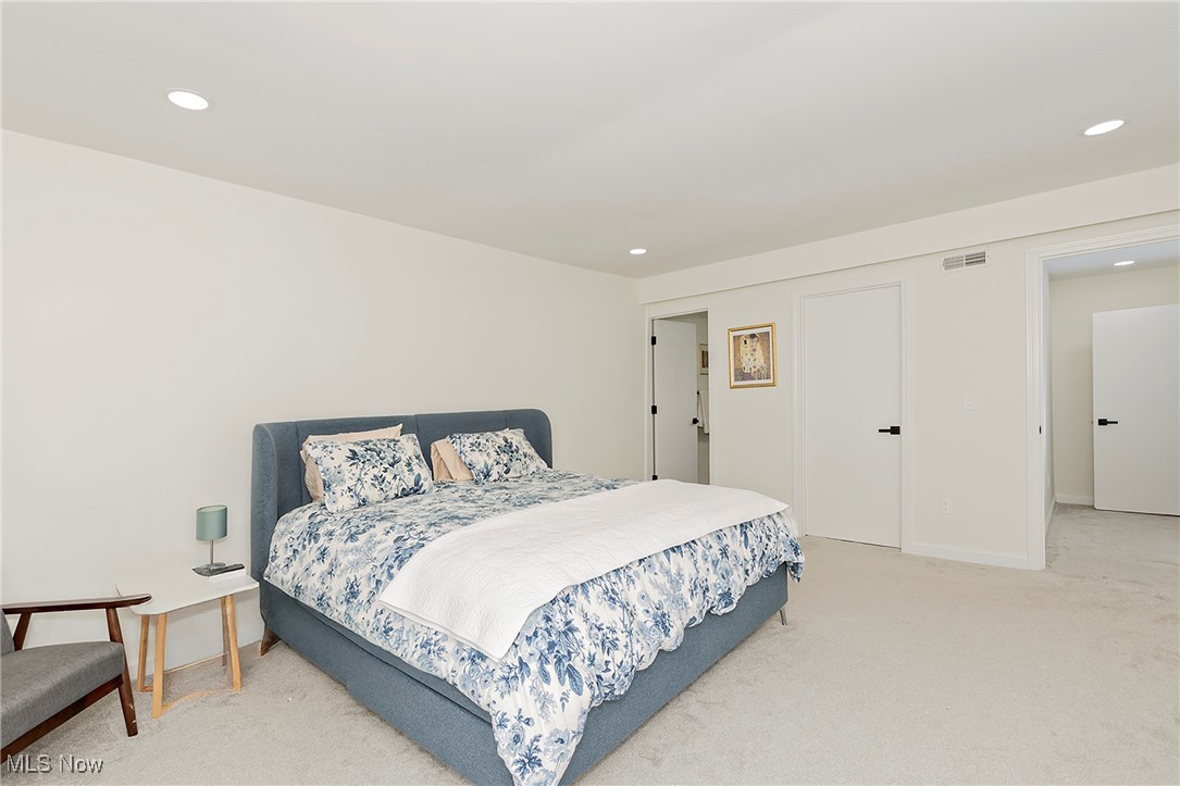 17032 Scottsdale Boulevard