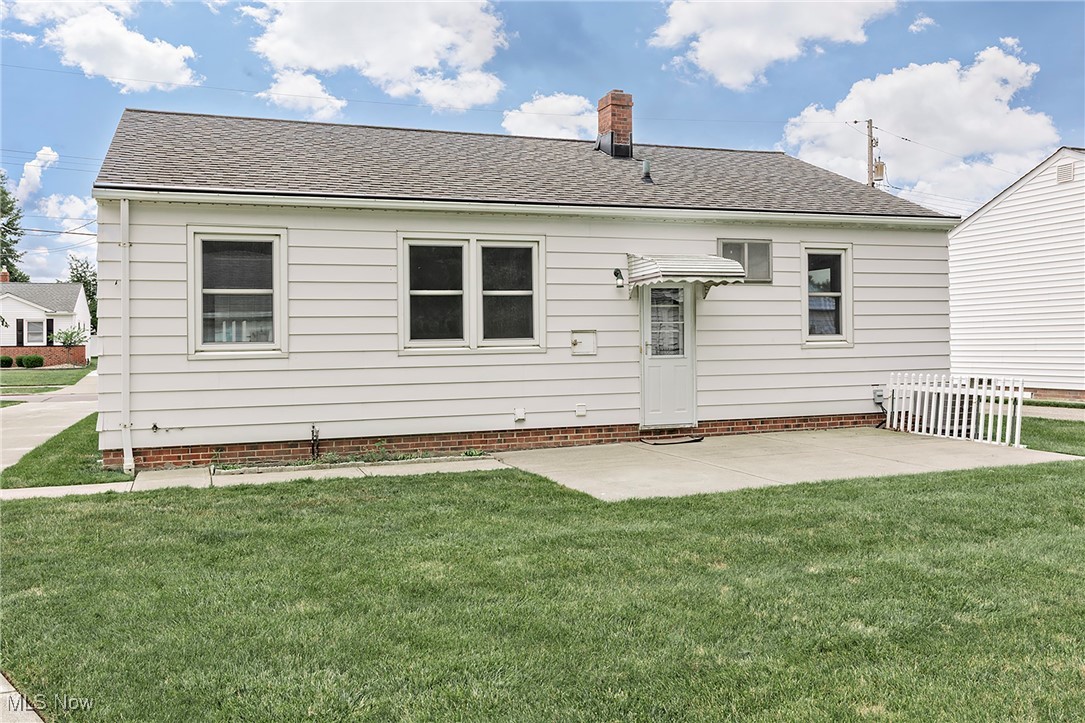 11140 Fairlawn Drive