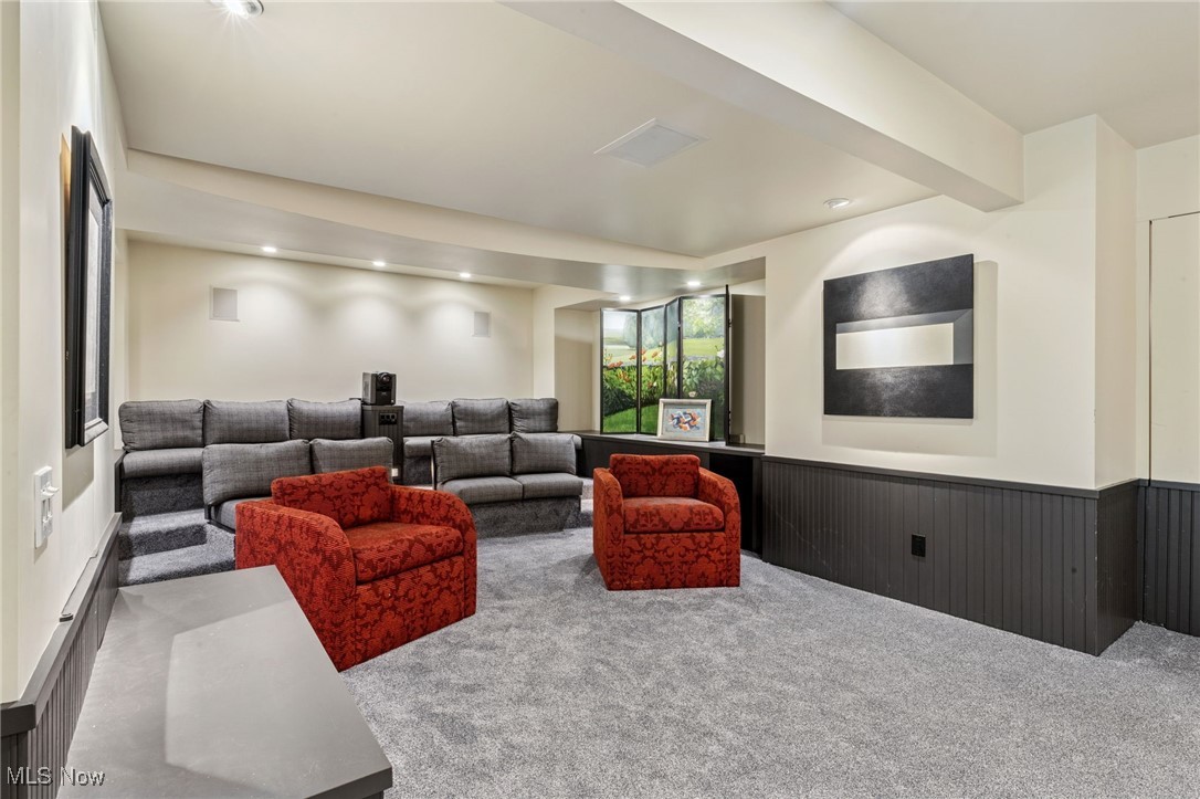 400 Hunters Hollow Drive SE
