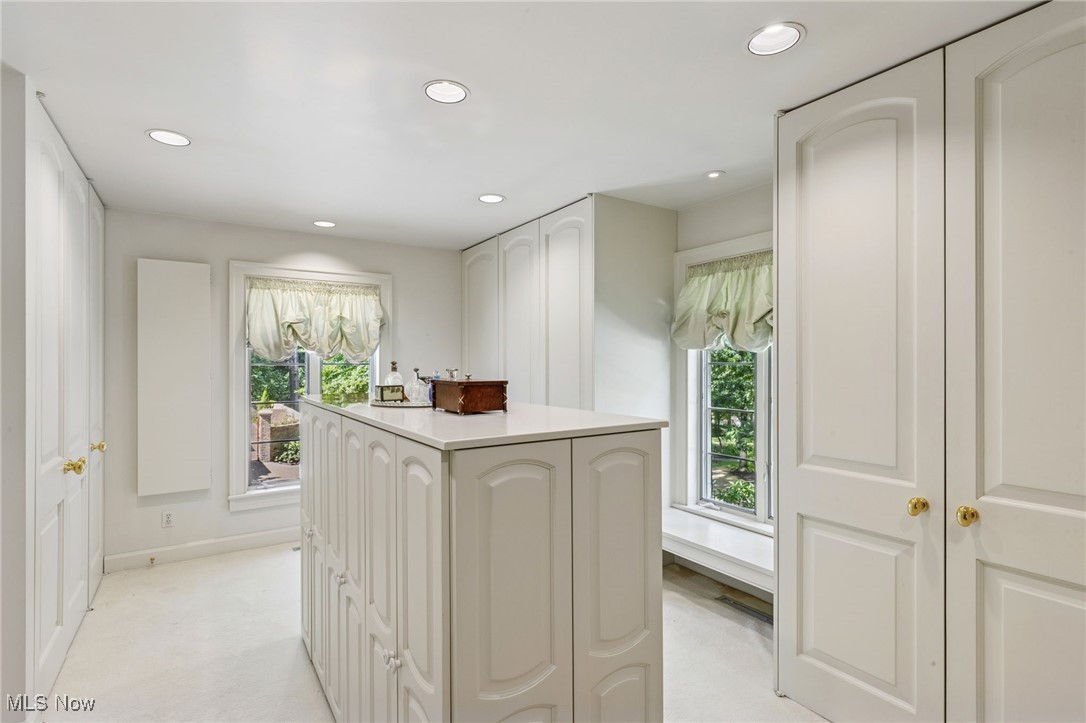 400 Hunters Hollow Drive SE