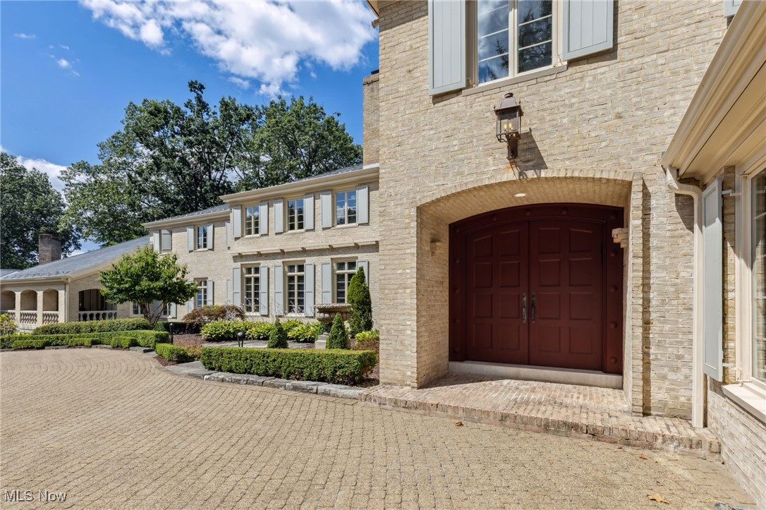400 Hunters Hollow Drive SE