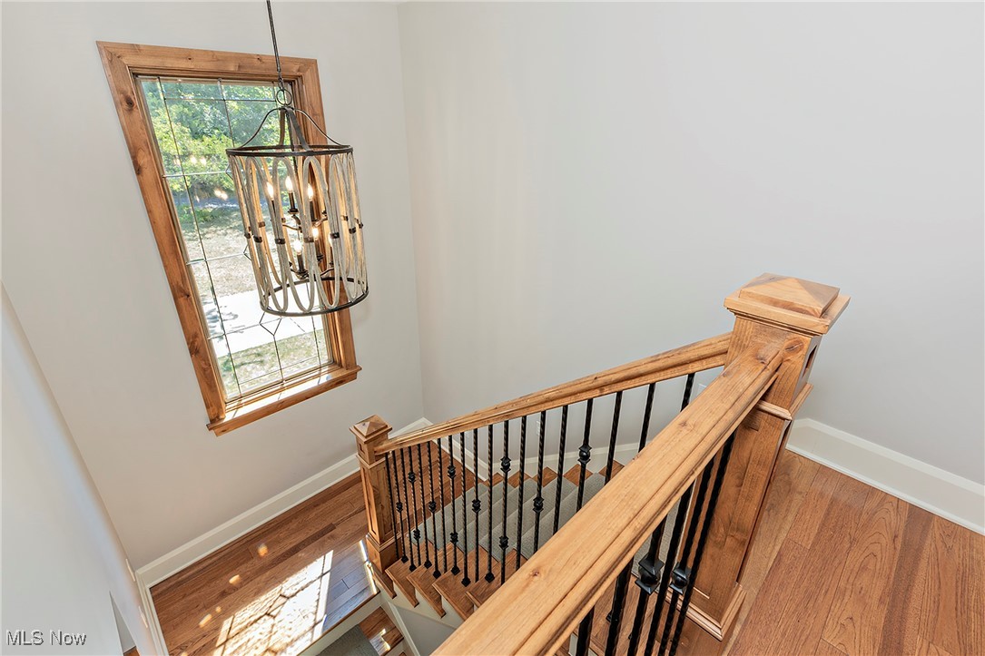 22 E Bay Circle NE