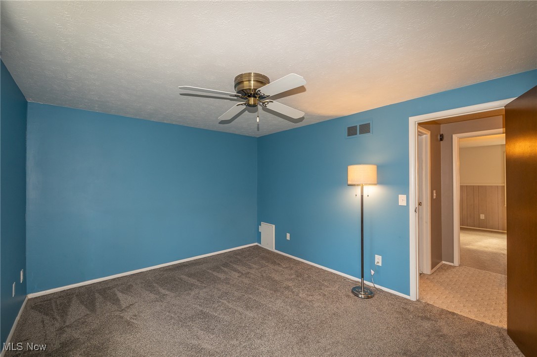 536 Topaz Lane