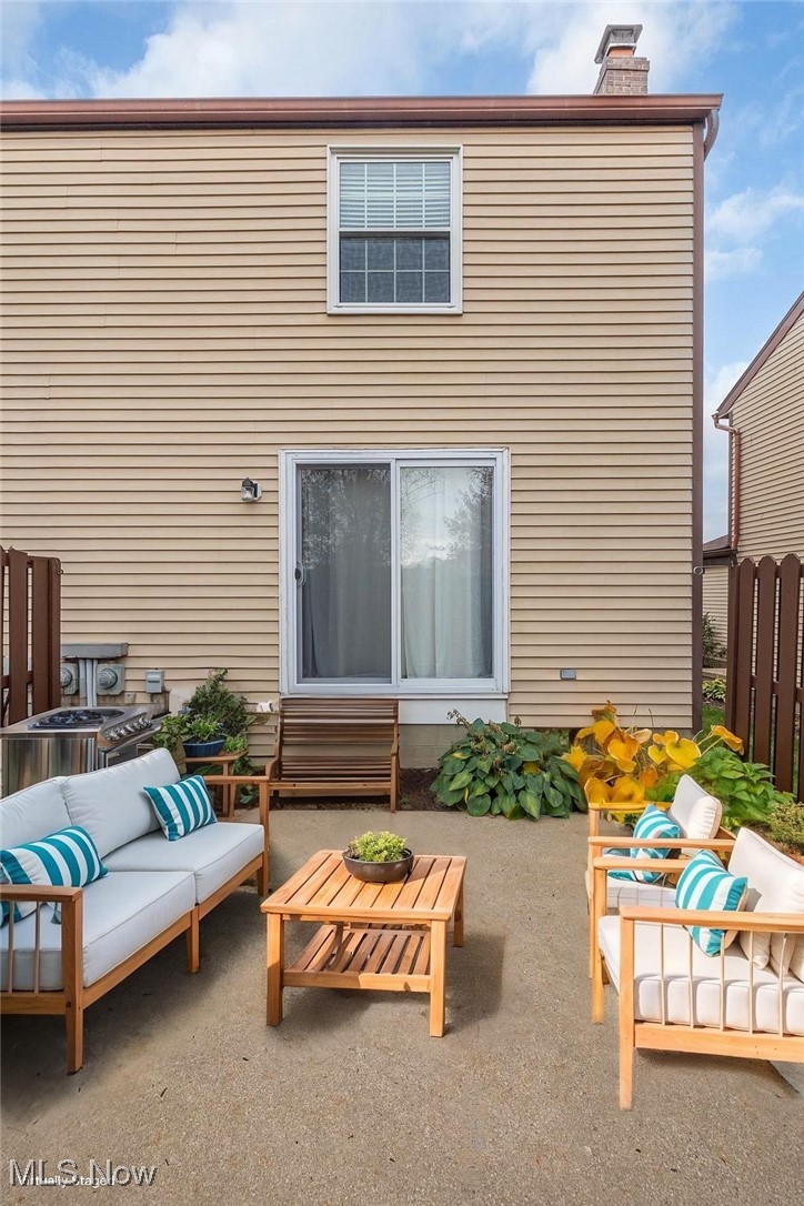 536 Topaz Lane