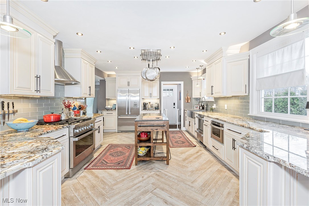 3006 Montgomery Road