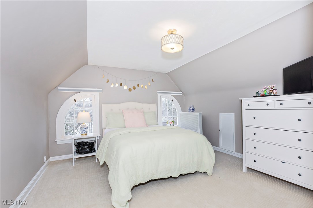 3006 Montgomery Road
