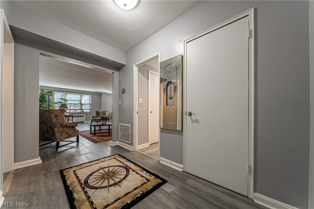 13800 Fairhill Road 306