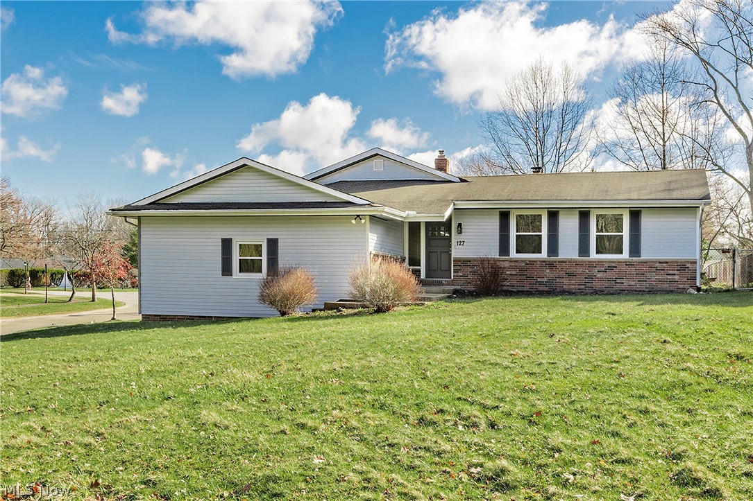 127 Brush Road