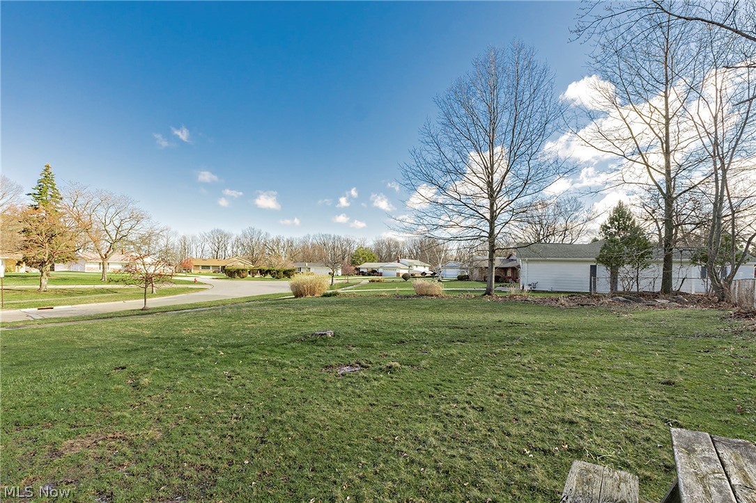 127 Brush Road