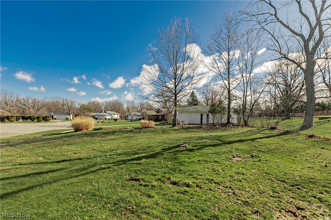 127 Brush Road
